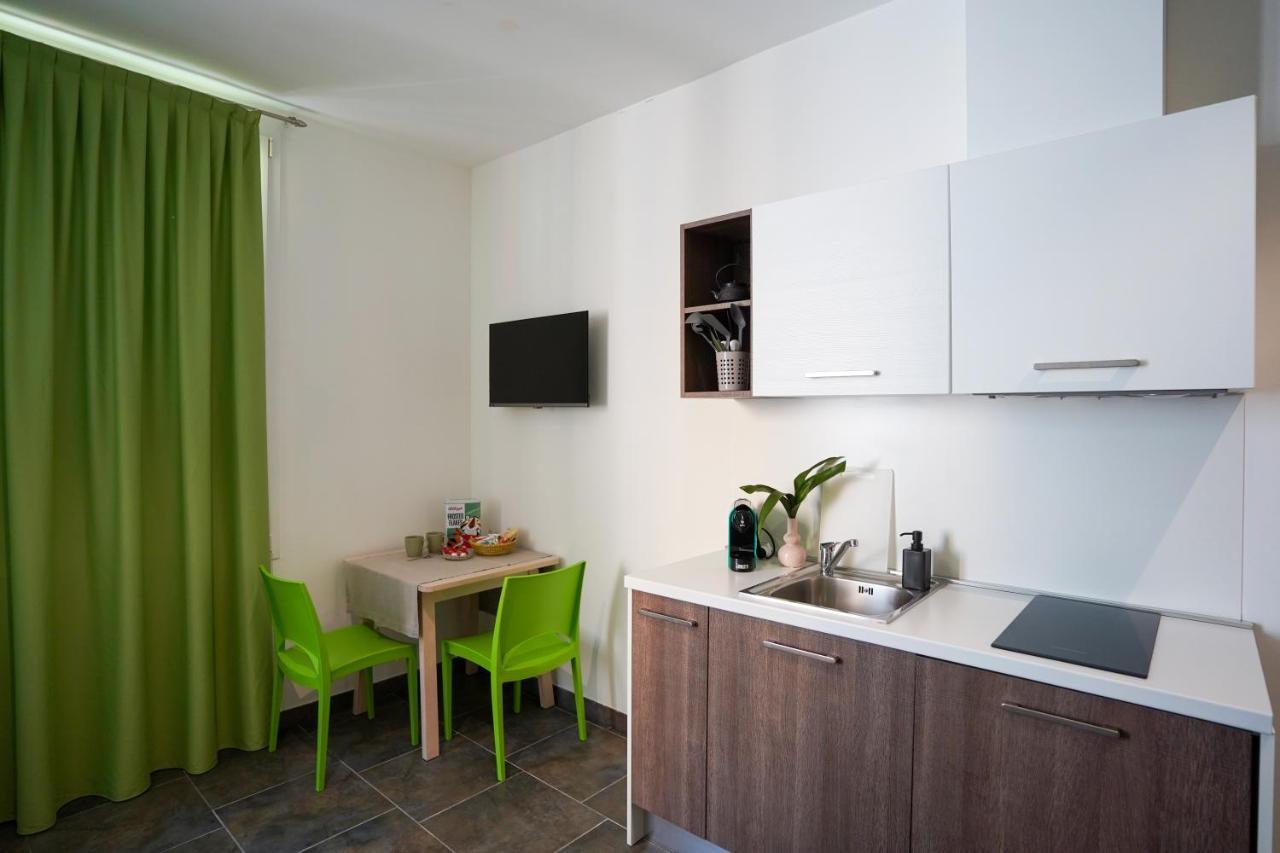 Bnbook Residence Matteotti Novare Extérieur photo