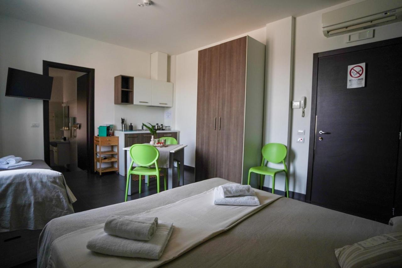 Bnbook Residence Matteotti Novare Extérieur photo